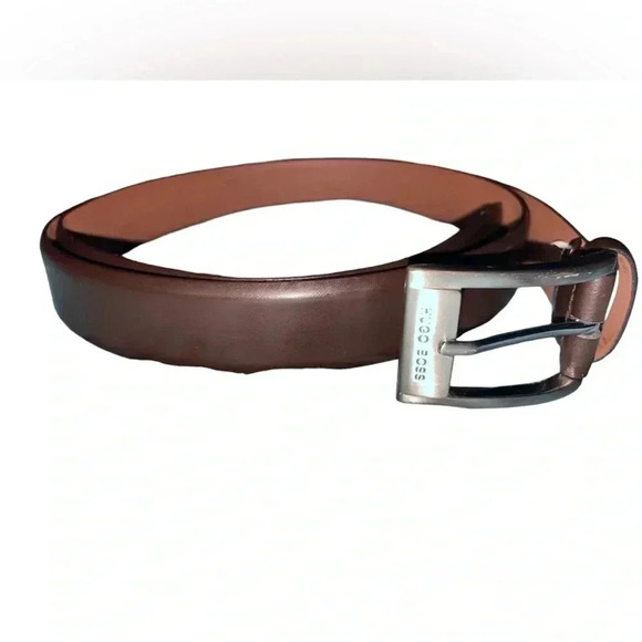 Hugo Boss leather belt - Picture 2 of 4